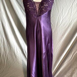 Victoria's Secret full length gown, M